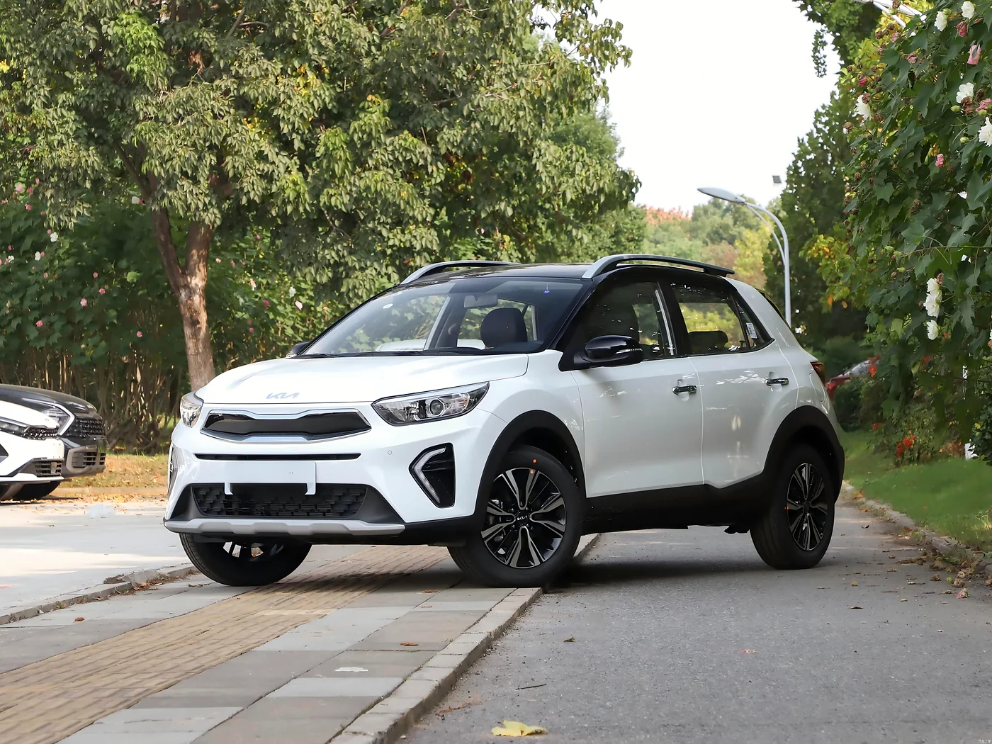 Kia KX1